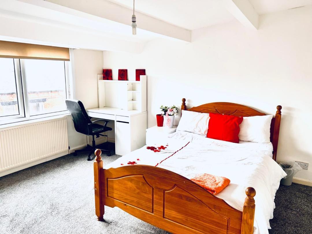 Private Room Close To Leeds University And City Centre Kültér fotó