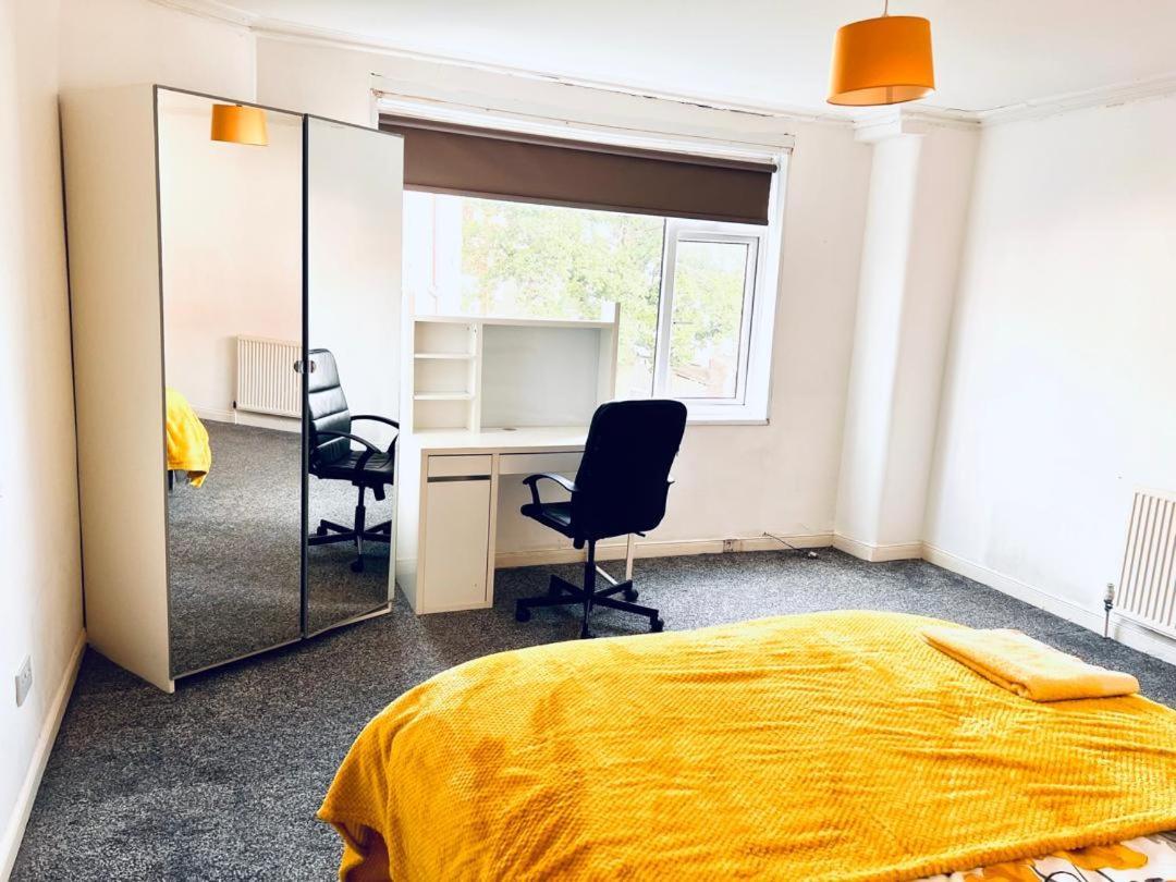 Private Room Close To Leeds University And City Centre Kültér fotó